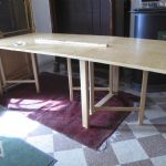 635 4617 DINING TABLE